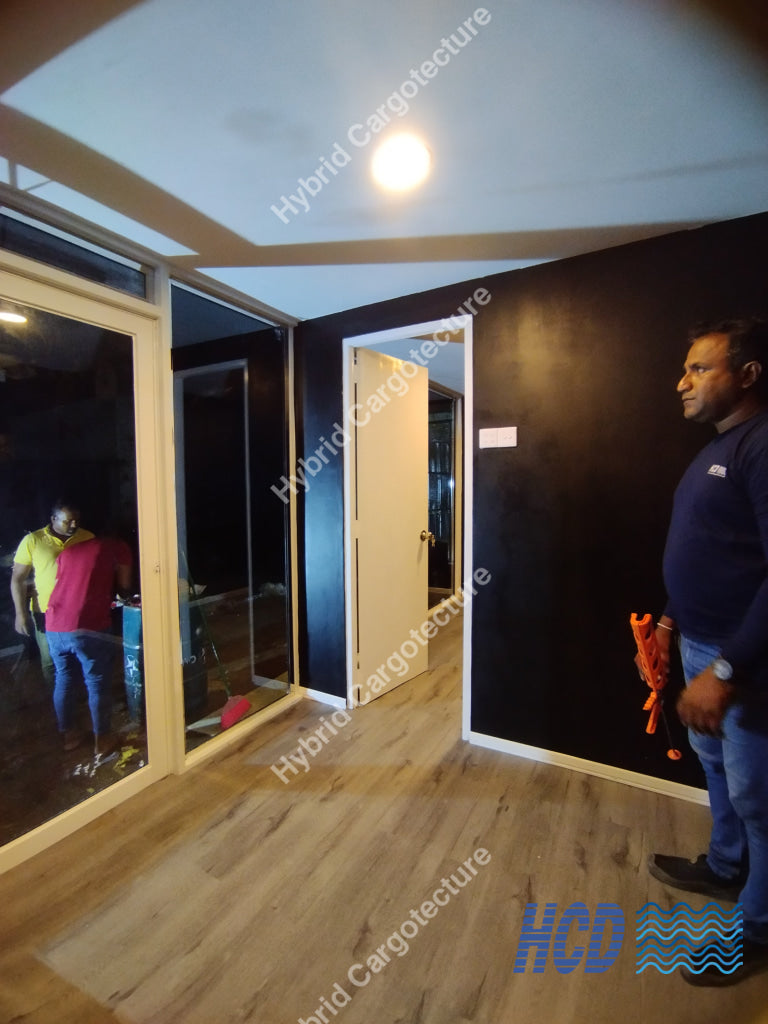 Yokohama Tyre Shop – Built by Hybrid Cargotecture for Unimo Enterprises